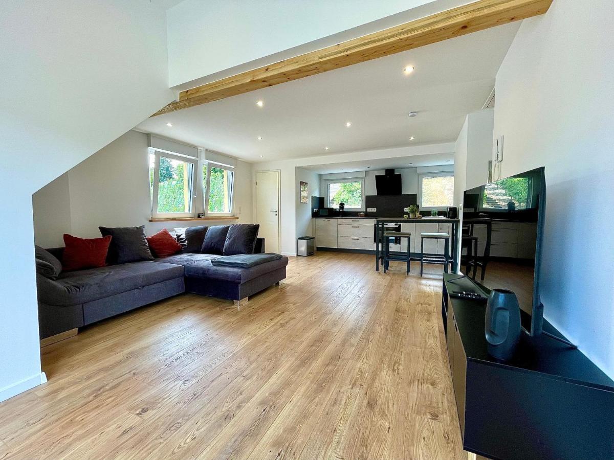 Sky Apartment, Blick Zur Mosel, Grosser Balkon, Kaffeemaschine, Smart Tv Zell an der Mosel Exterior photo